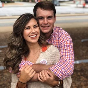 Meet your Posher, Davis